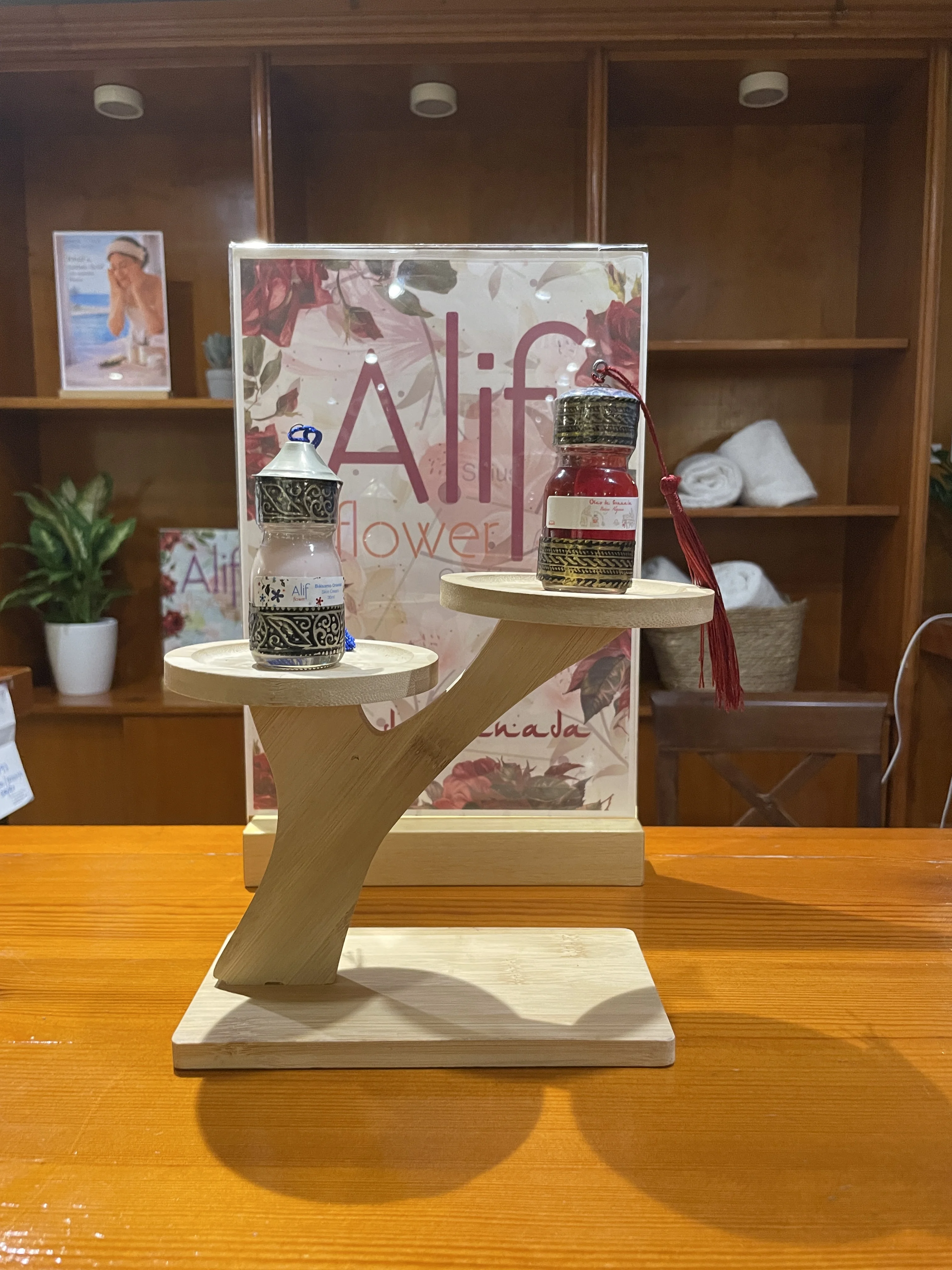 Alif Flower, floral cosmetic oil used in Amaragua Spa treatments